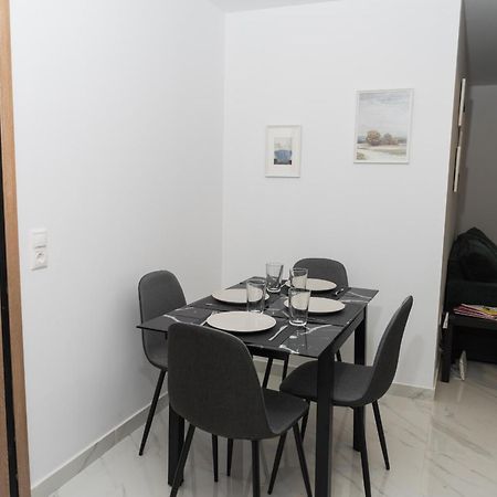 Rea Apartment アテネ エクステリア 写真